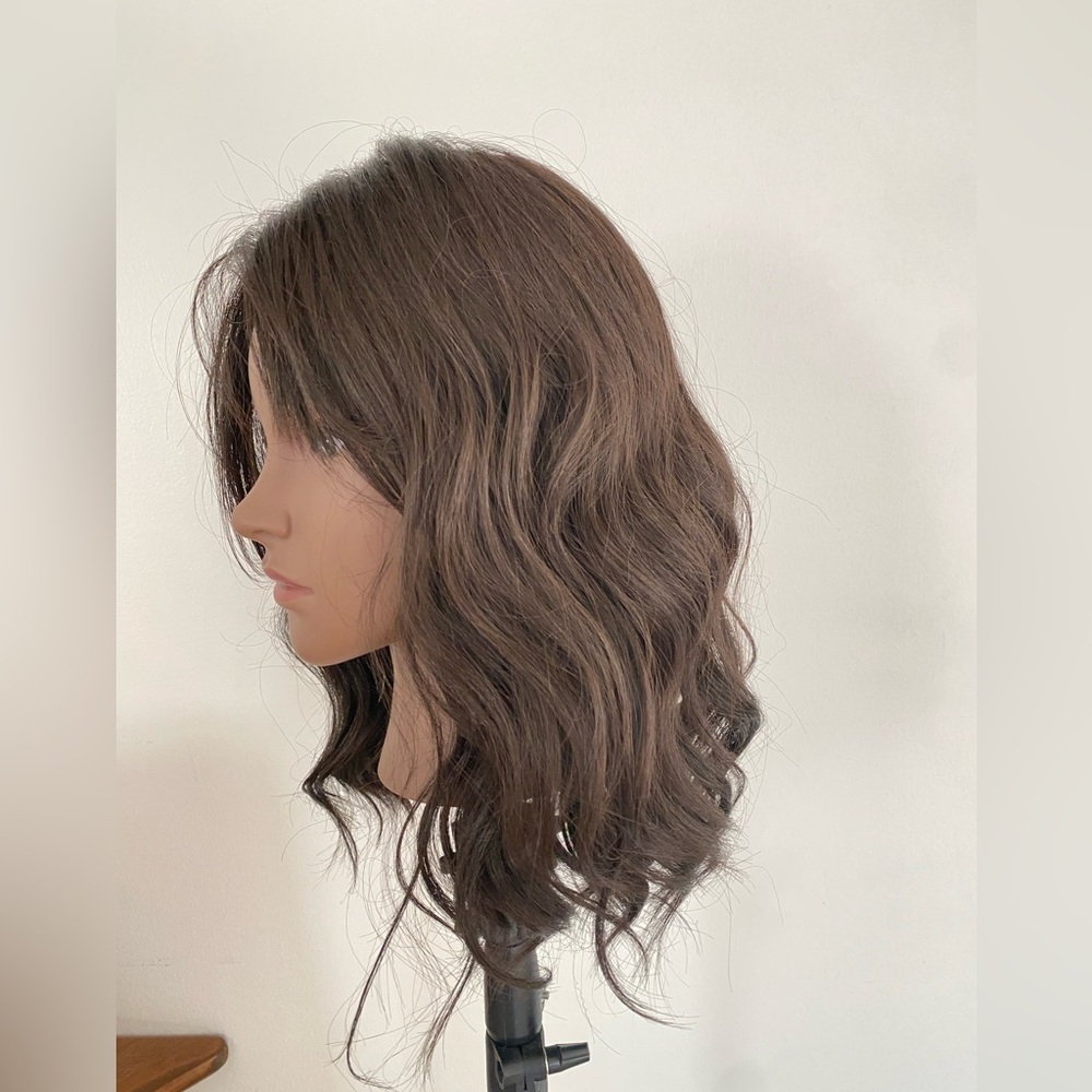 Jon Renau Maeve Synthetic wig colour 4 like new condition